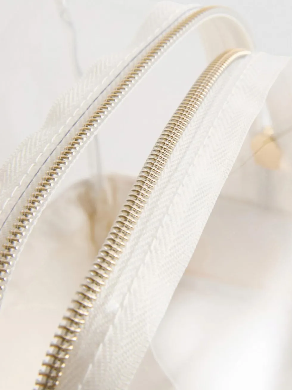 Transparente Make-up-Tasche mit Initiale