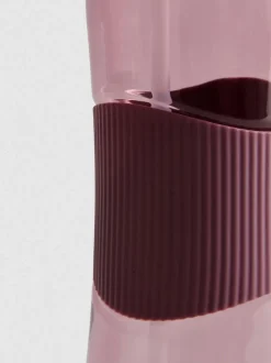 Trinkflasche mit Strohhalm