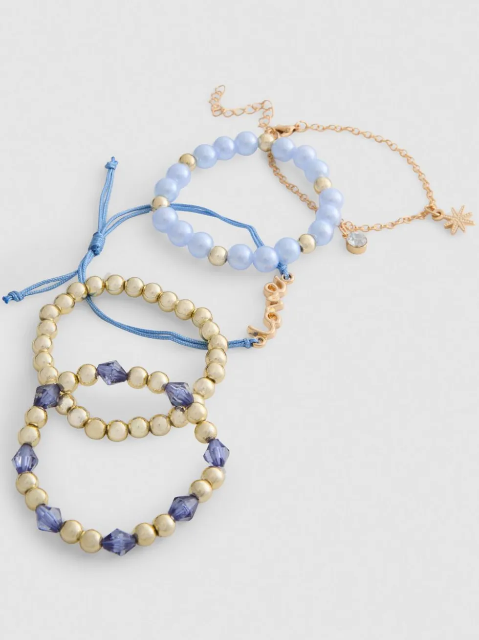 Verschiedene Armbänder mit Anhängern, 5er-Pack