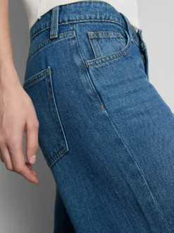 Weite Baumwoll-Jeans mit mittlerer Leibhöhe